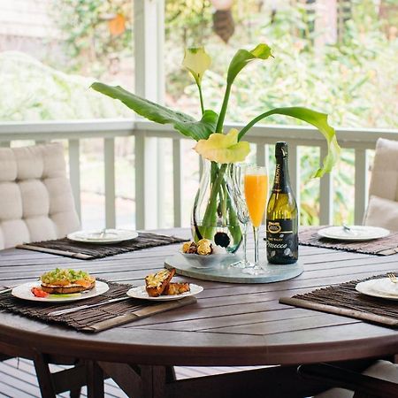 Hazelbrook Snooty Fox Bed &Breakfast B&B 외부 사진