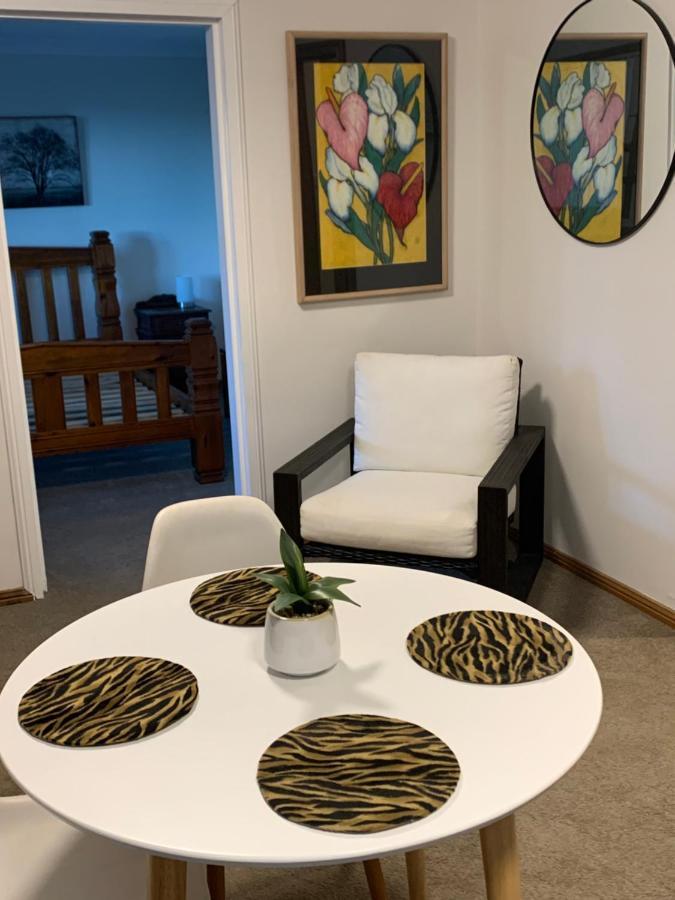 Hazelbrook Snooty Fox Bed &Breakfast B&B 외부 사진