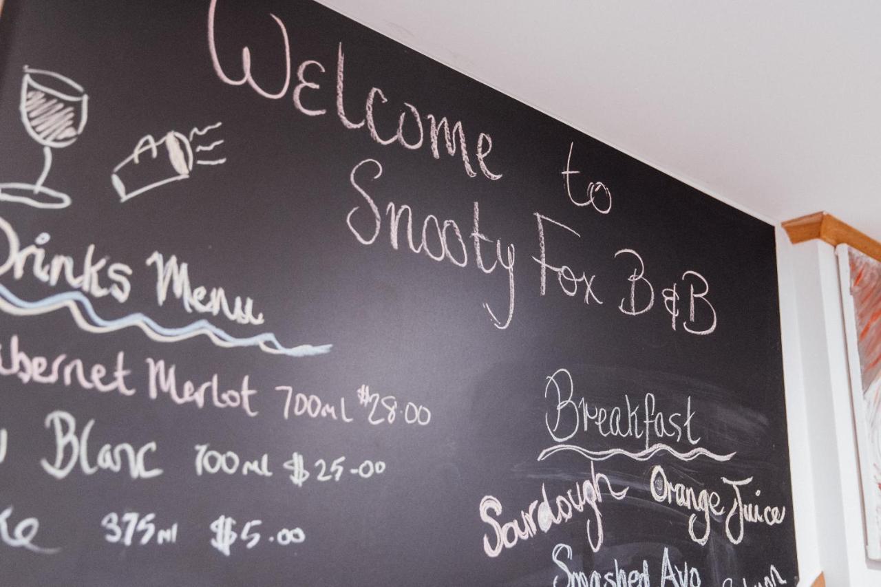 Hazelbrook Snooty Fox Bed &Breakfast B&B 외부 사진